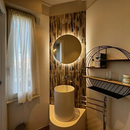 Skyline- 3 With View Siena