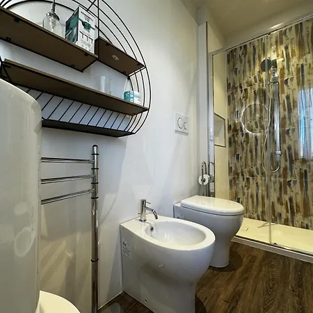 Skyline- 3 With View Apartman