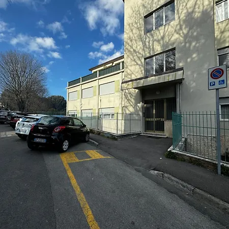 Skyline- 3 With View Siena