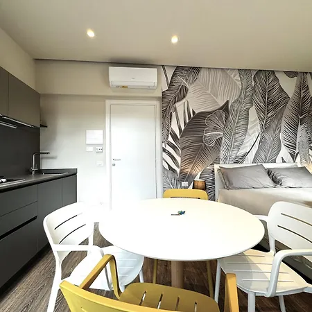 Skyline- 3 With View Apartman *