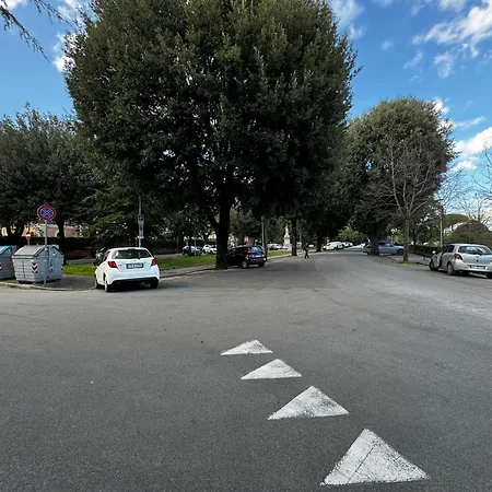 Skyline- 3 With View Siena