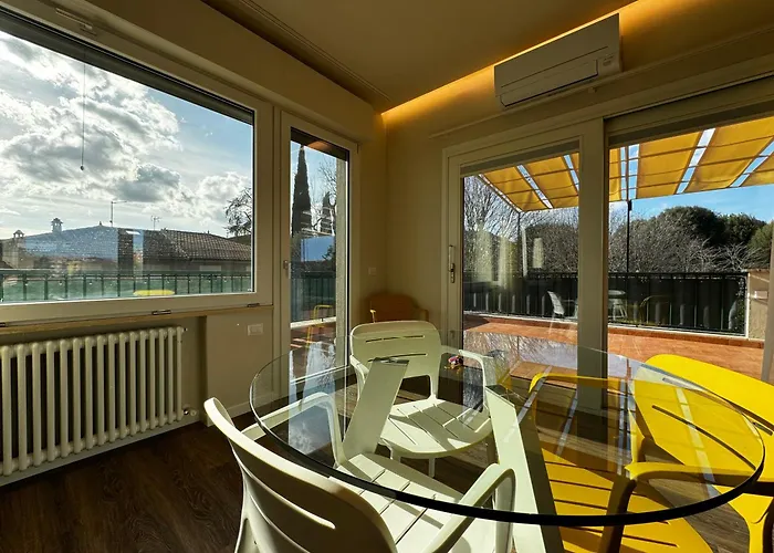 Apartament Skyline- 3 With View