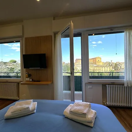 Apartment Skyline- 3 With View Siena